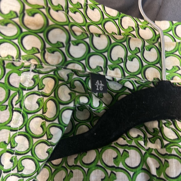 Gucci Button Up - Picture 6 of 6